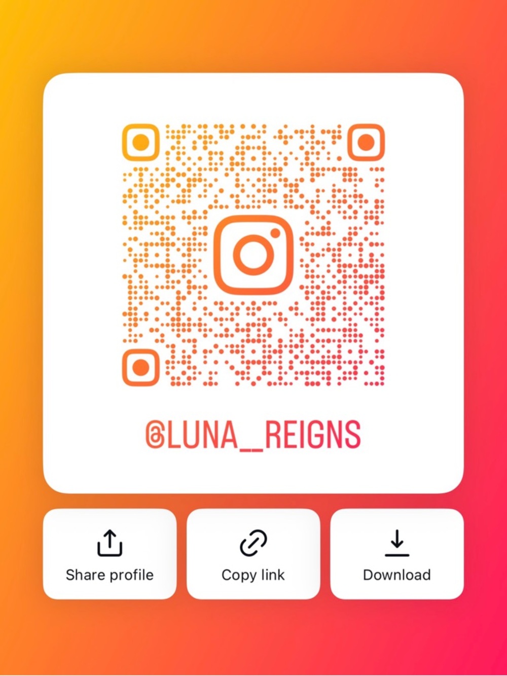 Follow me on IG! ♥️🌙